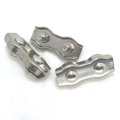 Duplex wire rope grips